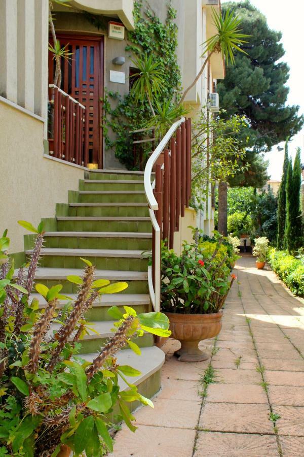 Gli Artisti Apartments & Rooms Bagheria Exterior photo